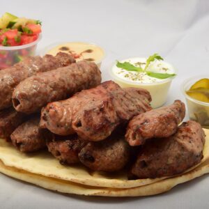 كباب و كفته بتلو